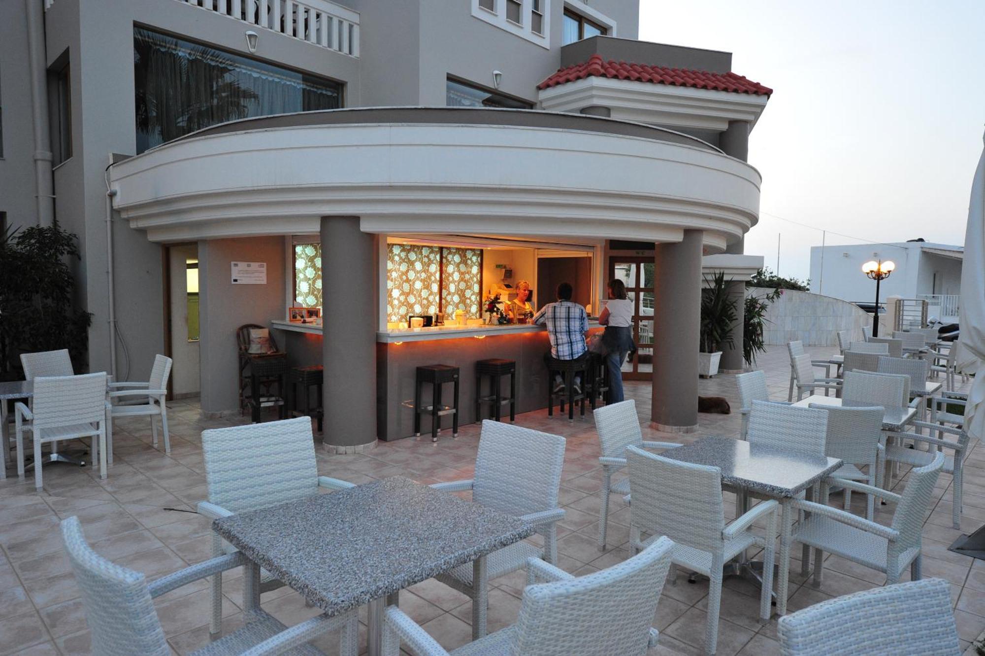 Stavroula Hotel Palace Киссамос Экстерьер фото